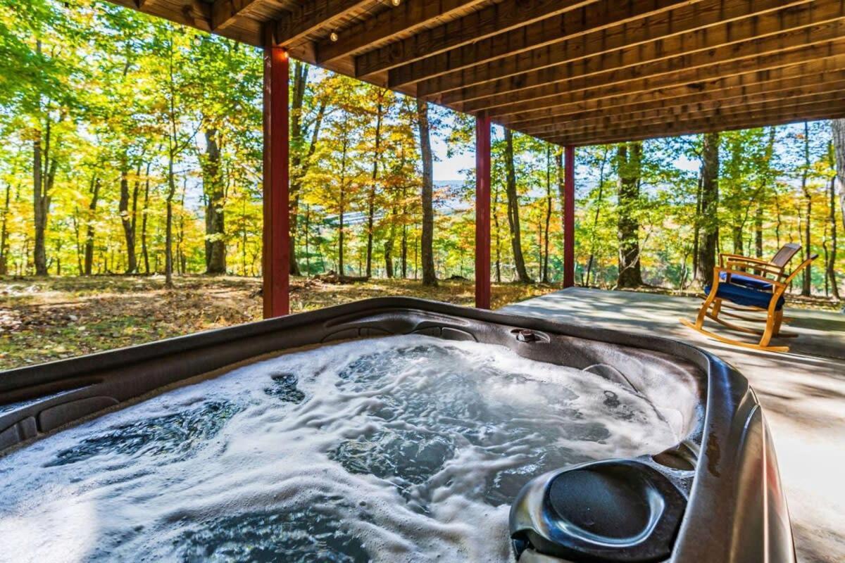 Hot Tub, Large Deck, Wifi, Fire Pit At Chalet Cabin Morton Grove 外观 照片